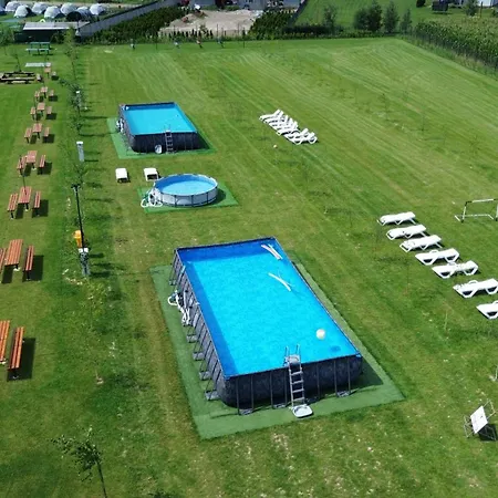 Parque de Campismo Kempingzator Glamping 4*